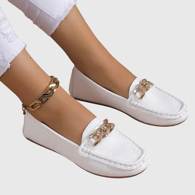Gisela | Klassiske loafers med guldkæde