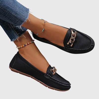 Gisela | Klassiske loafers med guldkæde