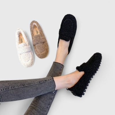 Kira | Bløde loafers i teddy-look